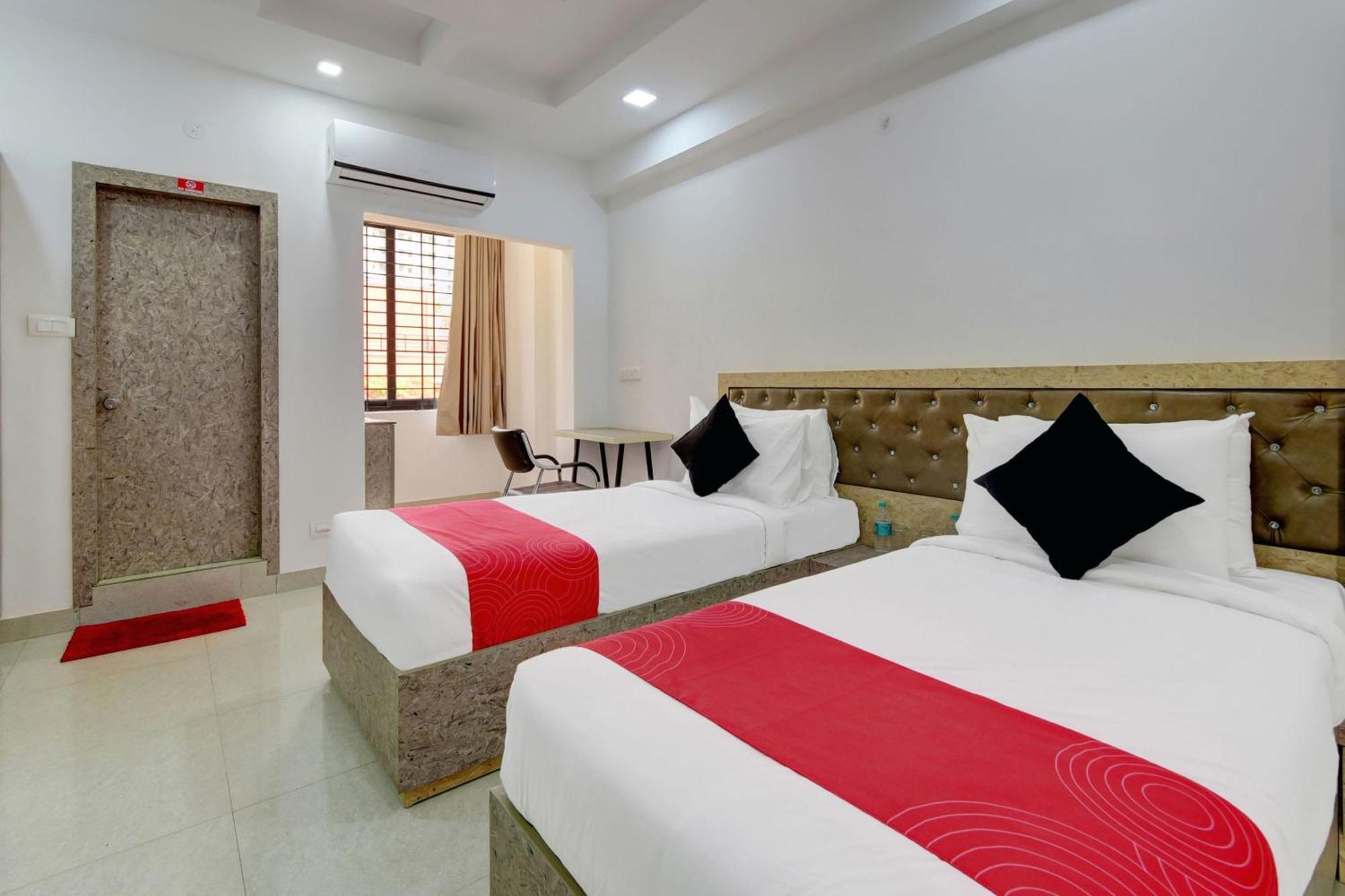 Super Grand Collection O Near Sarjapur Road Near 7D Voyage Hotel Бангалор Екстериор снимка