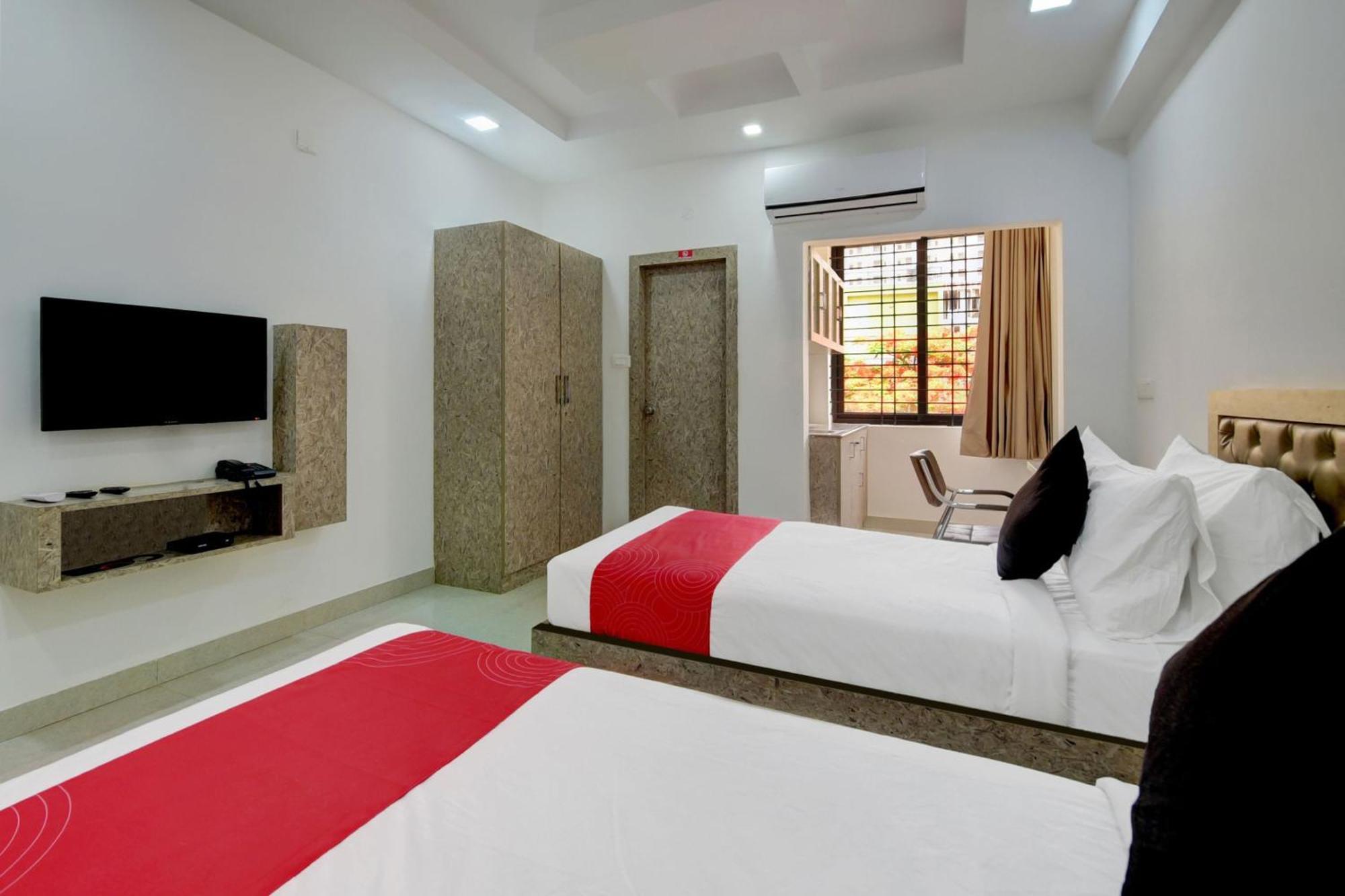 Super Grand Collection O Near Sarjapur Road Near 7D Voyage Hotel Бангалор Екстериор снимка
