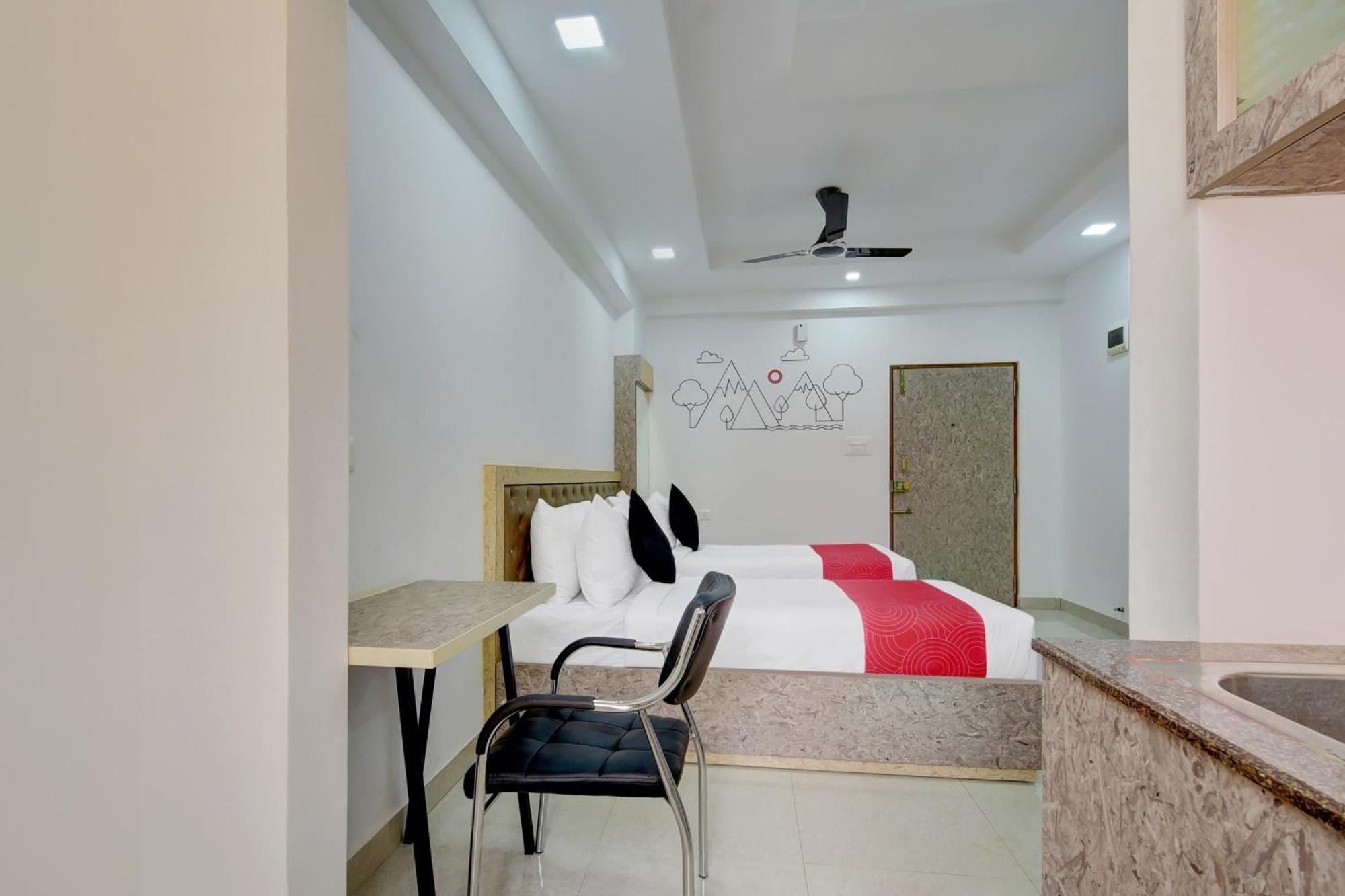 Super Grand Collection O Near Sarjapur Road Near 7D Voyage Hotel Бангалор Екстериор снимка