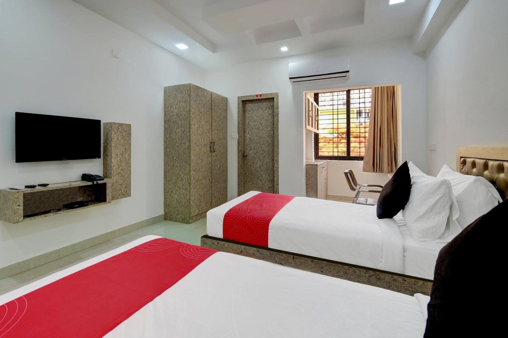 Super Grand Collection O Near Sarjapur Road Near 7D Voyage Hotel Бангалор Екстериор снимка