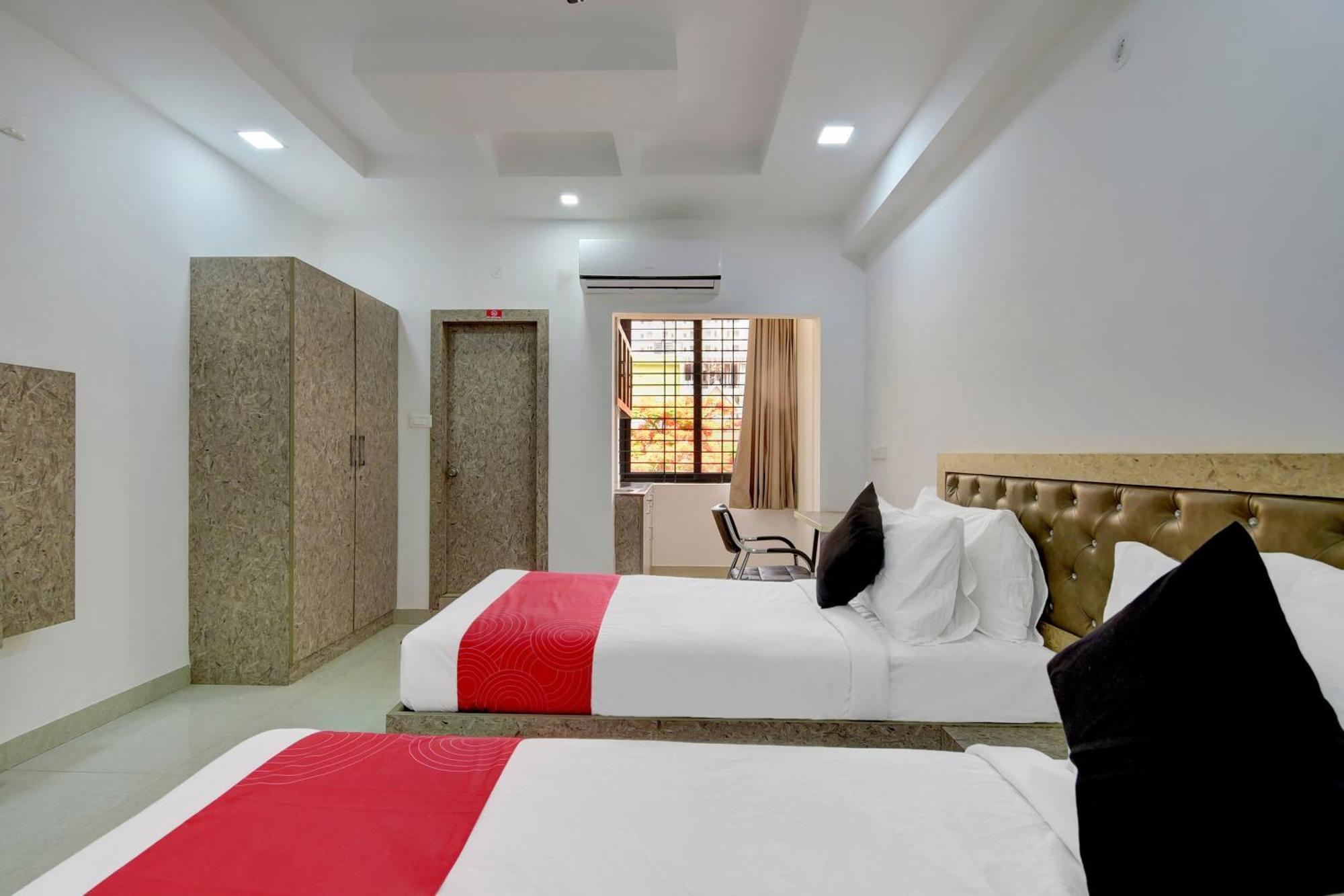 Super Grand Collection O Near Sarjapur Road Near 7D Voyage Hotel Бангалор Екстериор снимка