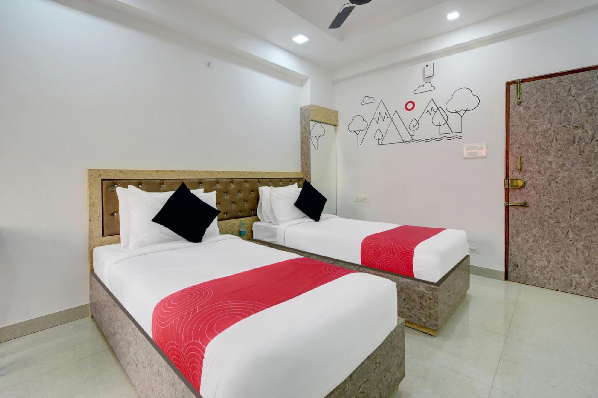 Super Grand Collection O Near Sarjapur Road Near 7D Voyage Hotel Бангалор Екстериор снимка
