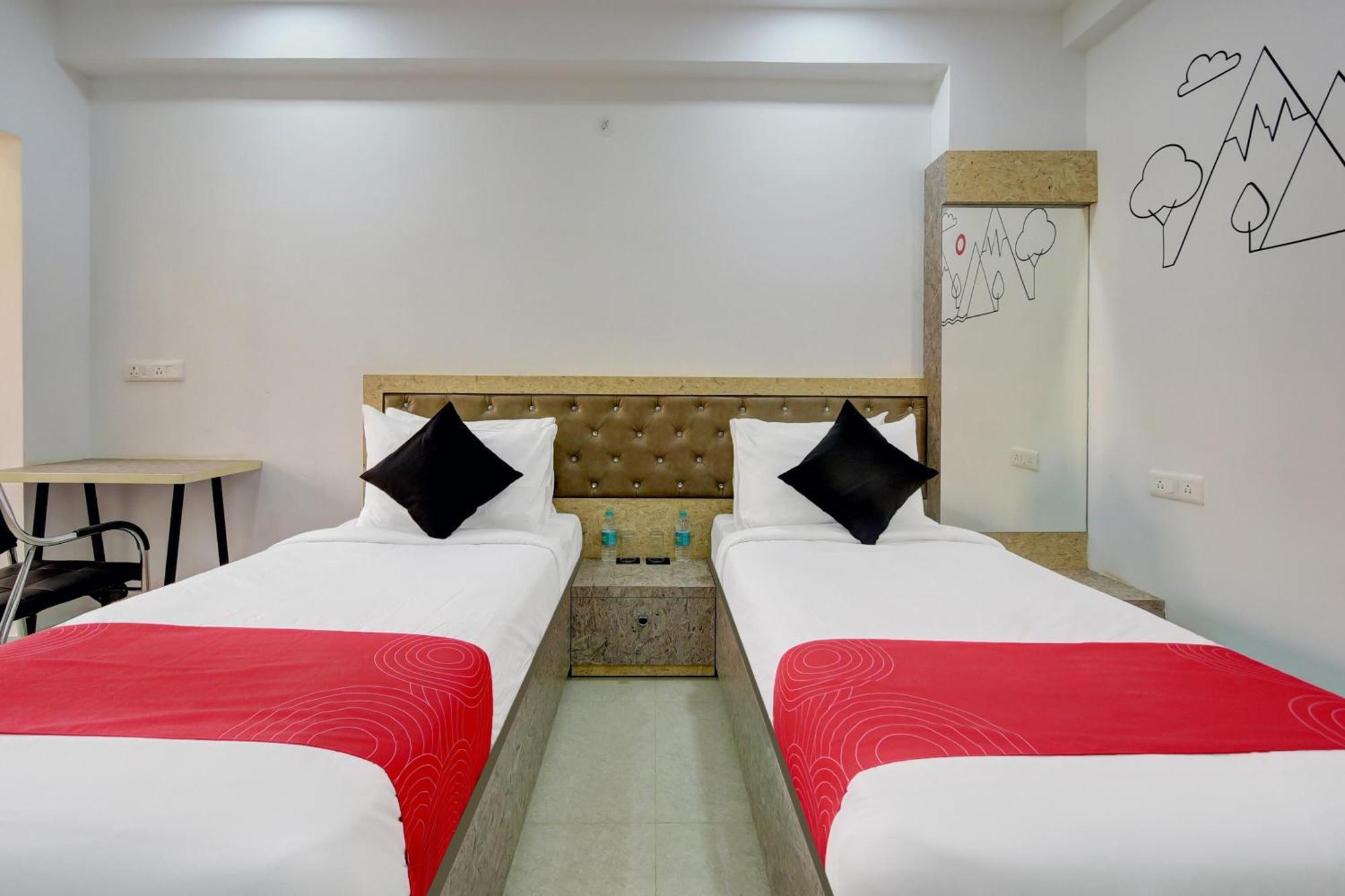Super Grand Collection O Near Sarjapur Road Near 7D Voyage Hotel Бангалор Екстериор снимка