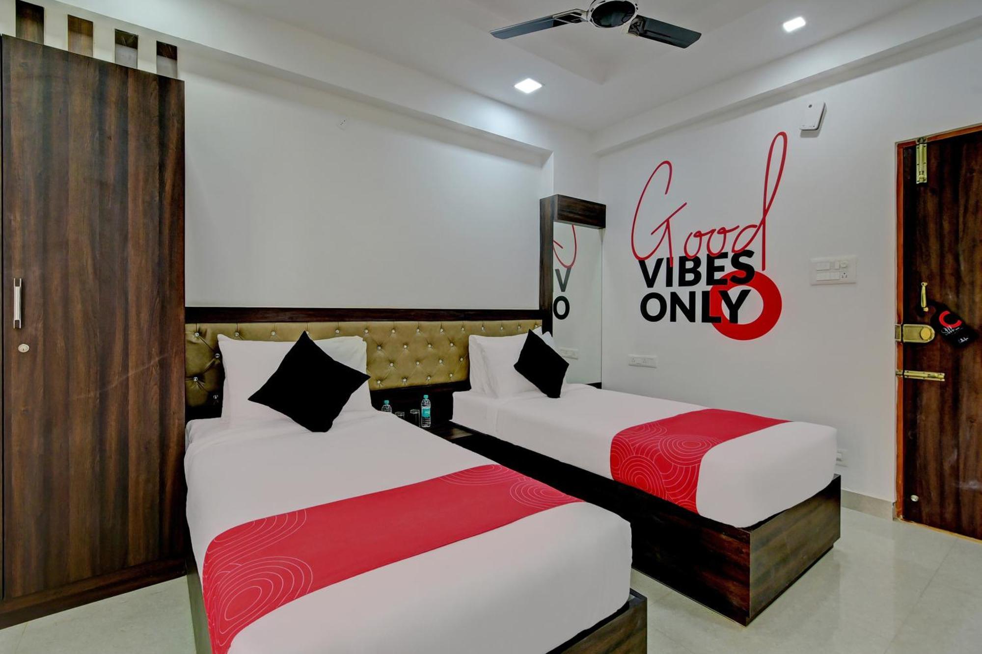 Super Grand Collection O Near Sarjapur Road Near 7D Voyage Hotel Бангалор Екстериор снимка