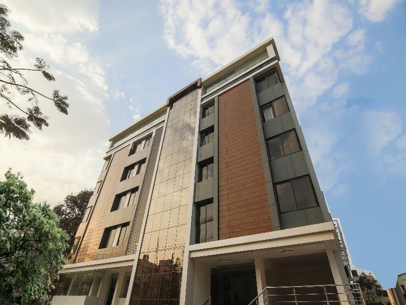 Super Grand Collection O Near Sarjapur Road Near 7D Voyage Hotel Бангалор Екстериор снимка