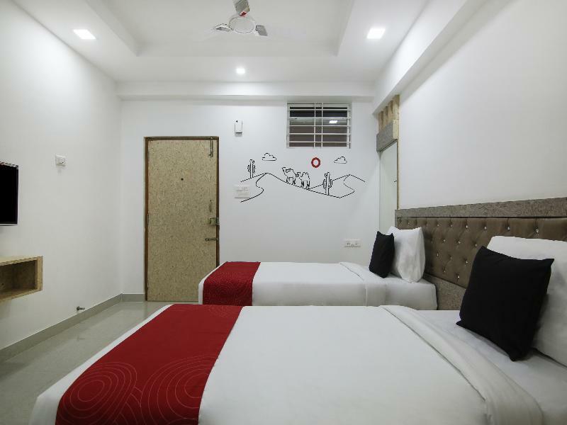 Super Grand Collection O Near Sarjapur Road Near 7D Voyage Hotel Бангалор Екстериор снимка